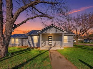 502 Madison St, Cleburne, TX 76033