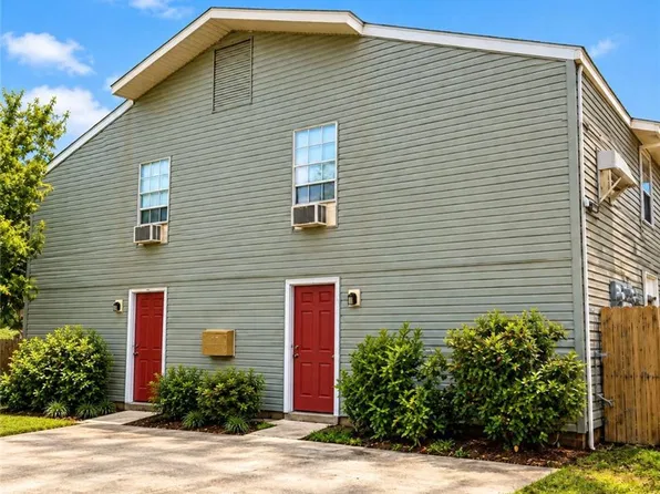 209 Helen St, Gretna, LA 70056