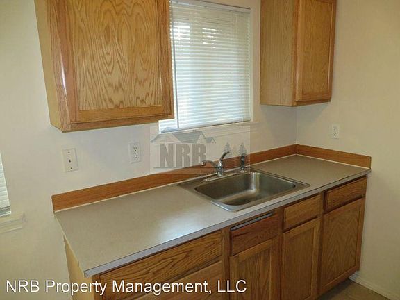 4th image of 14420 Grant Ave SW APT 2