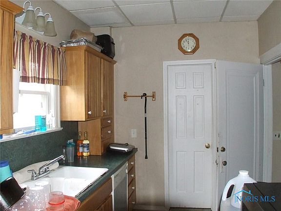 4th image of 805 Toledo Ave