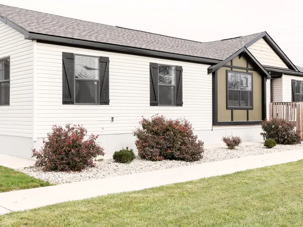 1800 W 38th St, Anderson, IN 46013