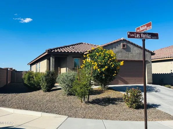 958 W Calle Las Varitas, Sahuarita, AZ 85629