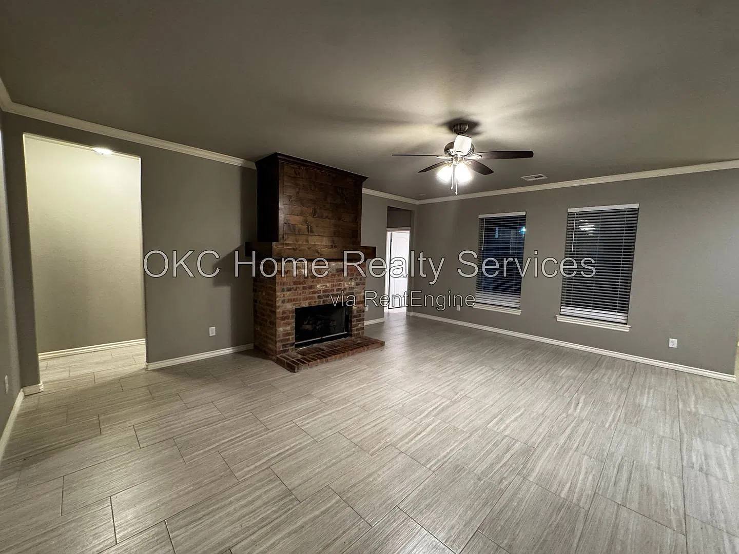 4 bed, 3.0 bath, 1803 sqft, $1,995 — Photo 2