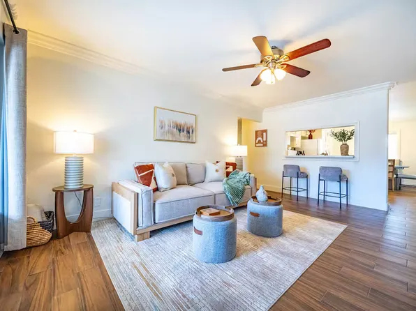 1687 Sycamore St, Perris, CA 92570