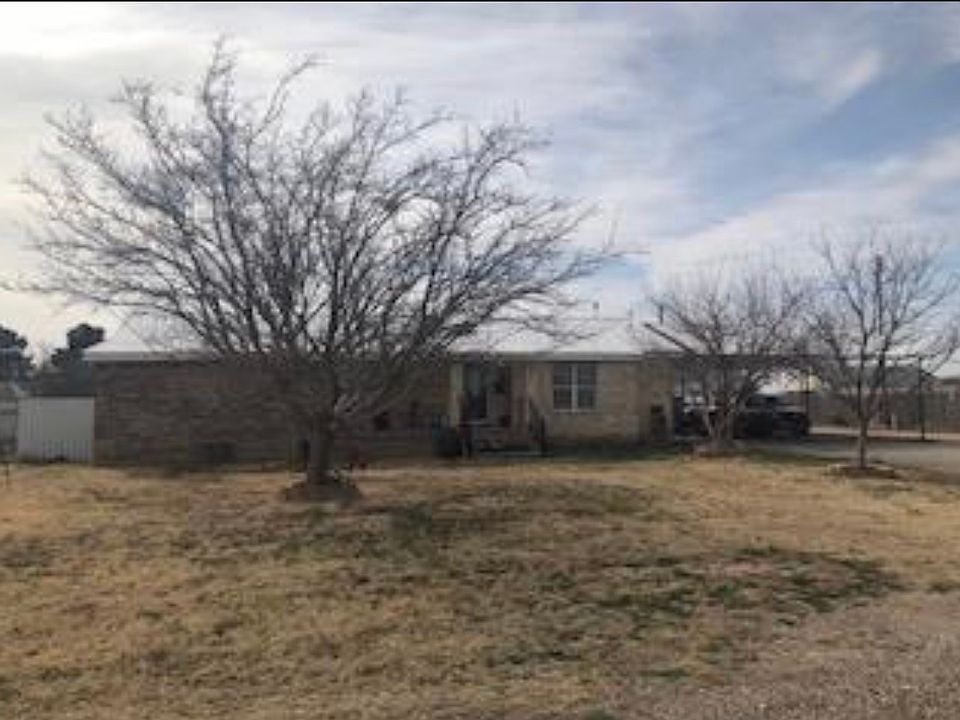 1st image of 621 Llano St