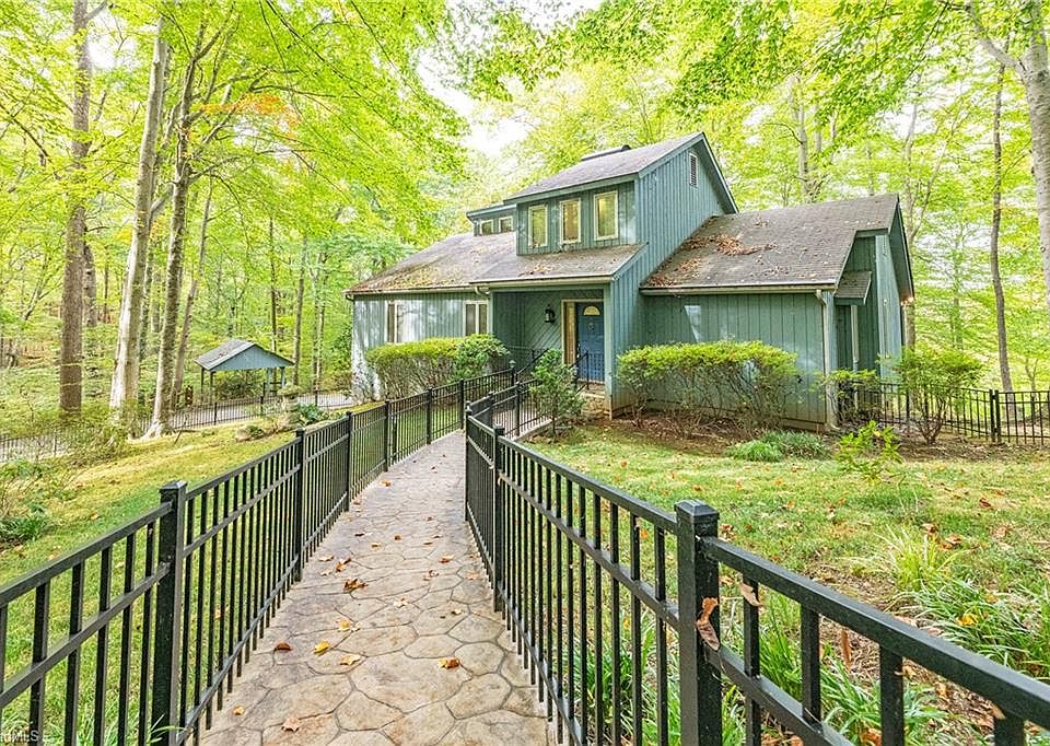 1st image of 4360 Greenmeadow Lakes Circle