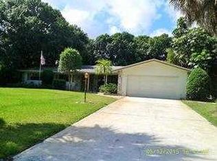 4225 13th St, Vero Beach, FL 32960