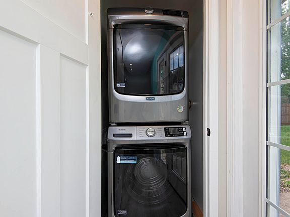 4th image of 1570 E Snider Street