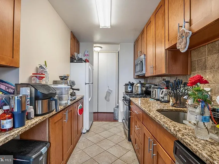 3600-00 Conshohocken Ave #911 — Photo 5