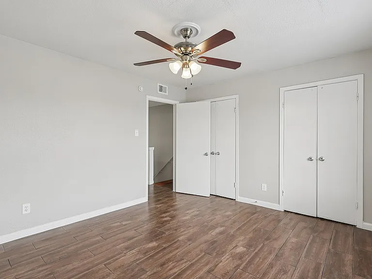 23-web-or-mls-6718 De Moss Dr Unit 256-S2102-009
