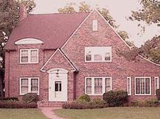 916 University Ave, Mitchell, SD 57301