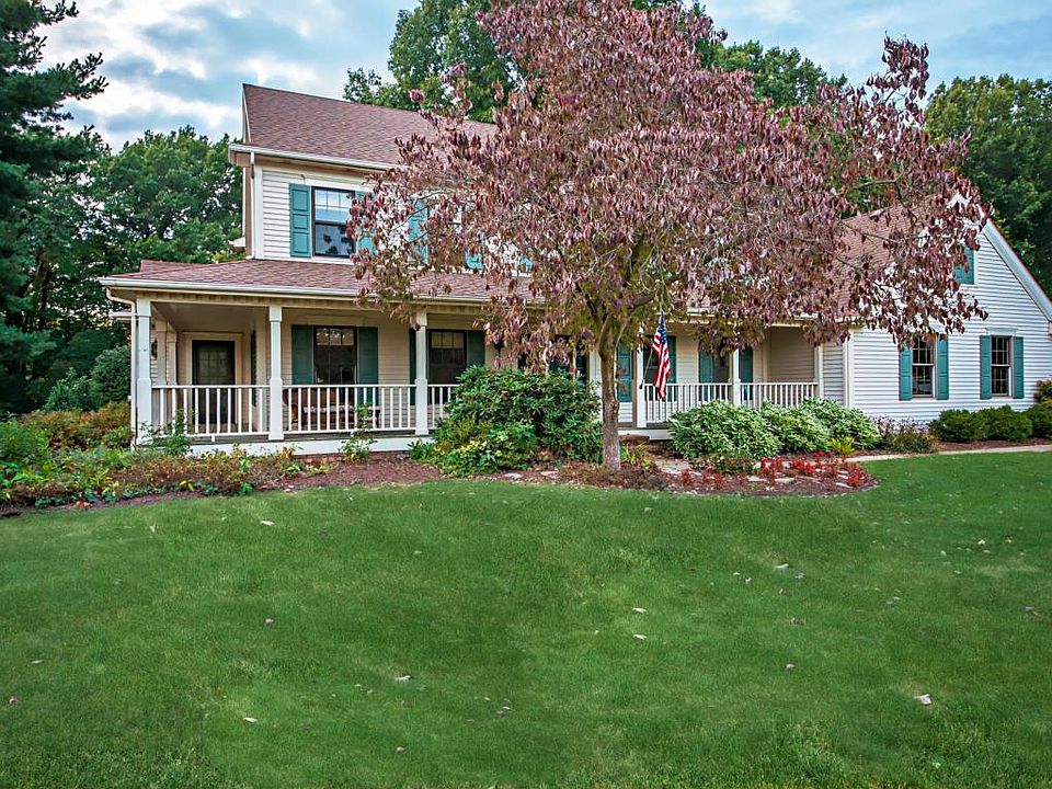1st image of 4682 Jamestown Dr