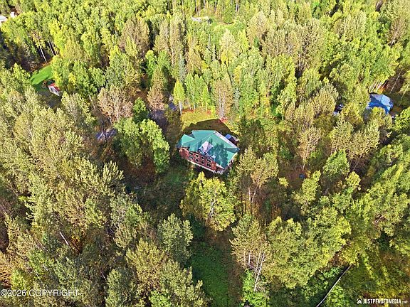 3rd image of 22121 Davidson Dr