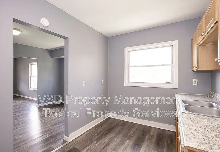 3484 W 60th St #UP — Photo 7