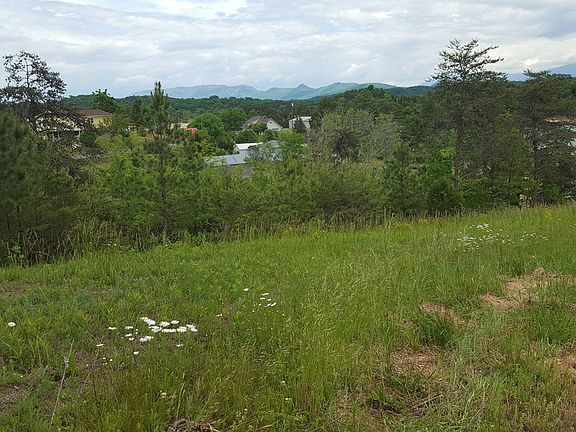 2nd image of 16 Morning View Ln Lot 16