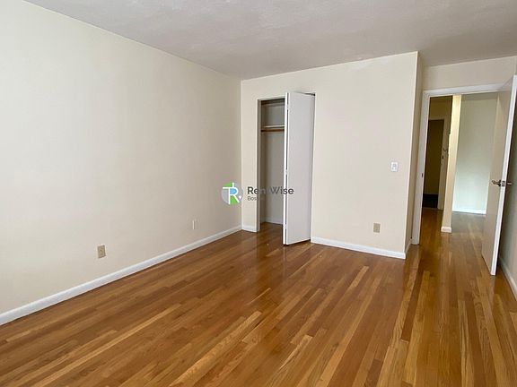3rd image of 218 Babcock St #4B