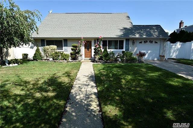 1st image of 4003 Avoca Ave