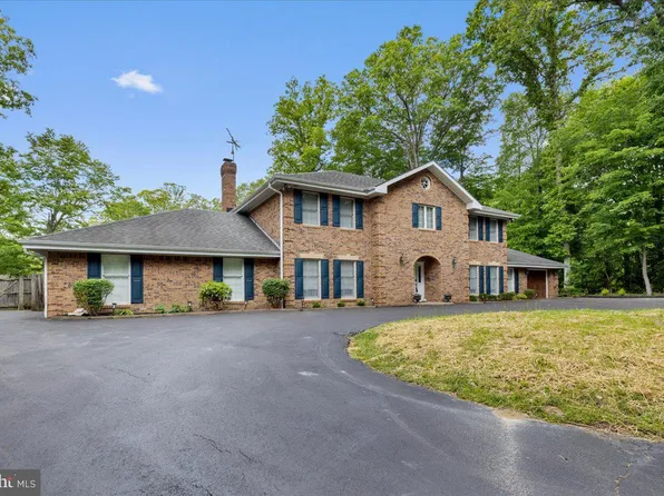3901 Lakeside Ct, Dunkirk, MD 20754