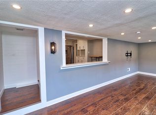 257 S Cherry St, Wallingford, CT 06492