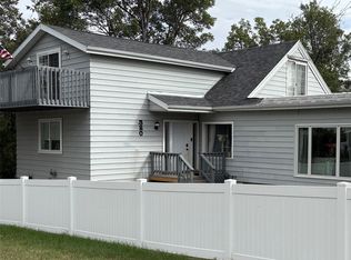 320 9th Ave SW, Great Falls, MT 59404