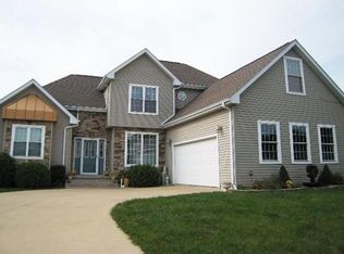 6 Greenbrier Ct, Keokuk, IA 52632