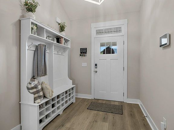 5th image of 623 Munchberry Way