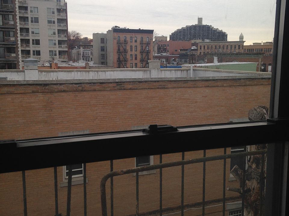 1st image of 2523 23rd St