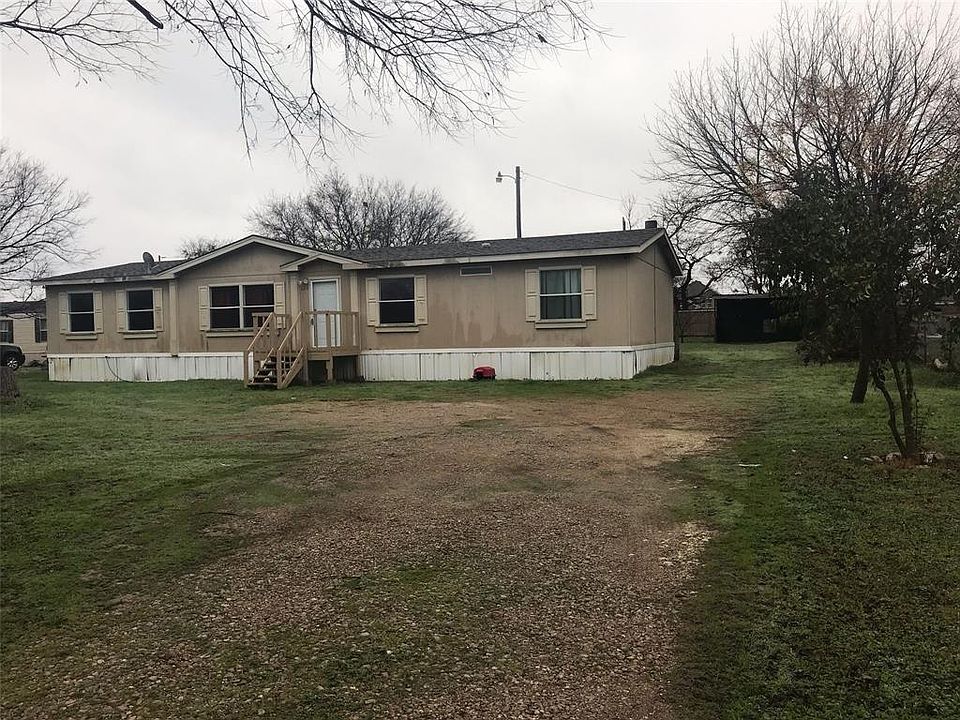 1st image of 222 Crest Haven St