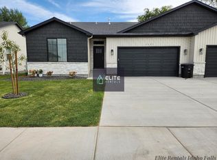 4827 Legacy Village Ln, Idaho Falls, ID 83406