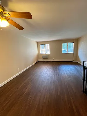 Rented by M Donato & Co. Real Estate Professionals | media 15