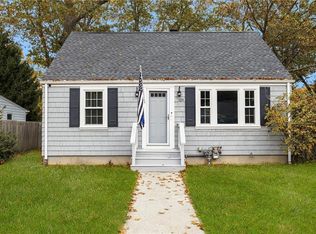 104 Horse Neck Rd, Warwick, RI 02889