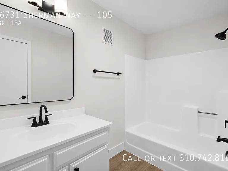 16731 Sherman Way #105 — Photo 17