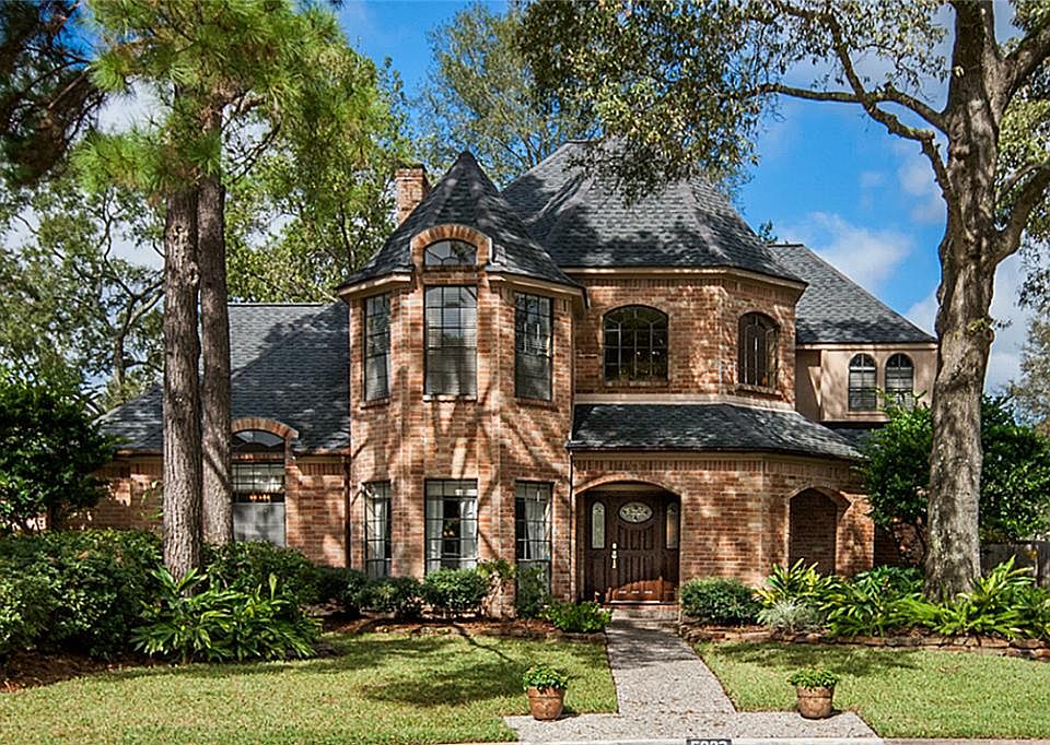1st image of 5823 Valley Fair Dr