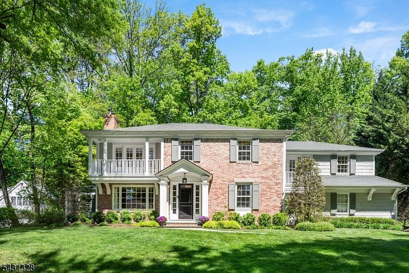 14 Cross Gates, Short Hills, NJ 07078 | MLS #4027426 | Zillow