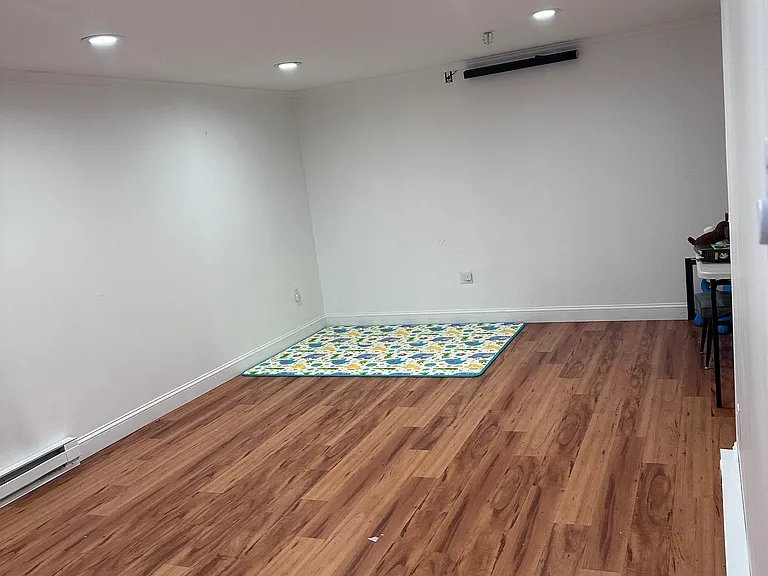 59 Olympia Ave #2 — Photo 24