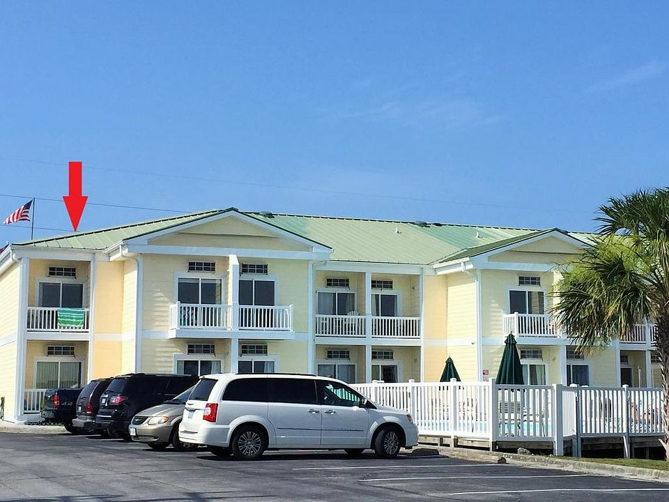 2nd image of 602 W Fort Macon Rd #202