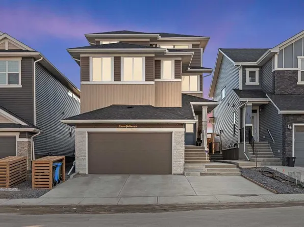 116 N Ambleside Cres NW, Calgary, AB T3P 1S6