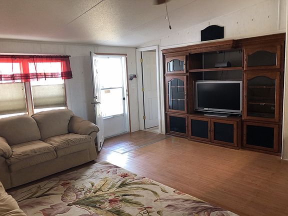 3rd image of 39413 Keiths Cir