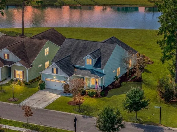 403 Four Seasons Blvd, Summerville, SC 29486
