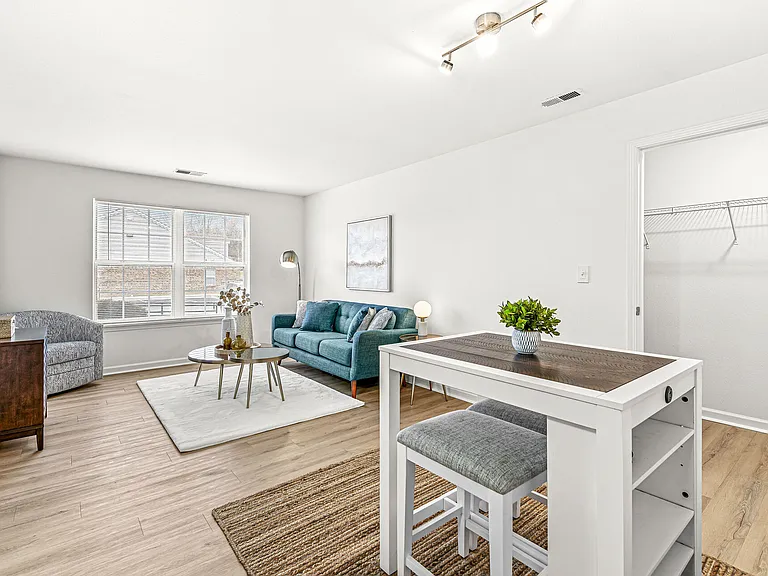 Arborwood Apartments — Photo 6