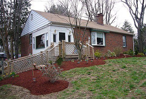 3-4 Bedroom Ranch w Full Finished Bsmt