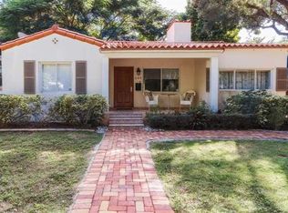 644 NE 121st St, Biscayne Park, FL 33161
