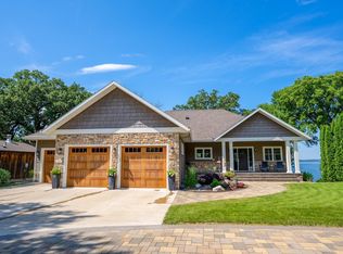 311 Lake Ave S, Spicer, MN 56288