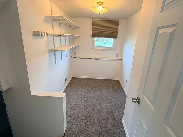 5561 Imperia Ln — Photo 6