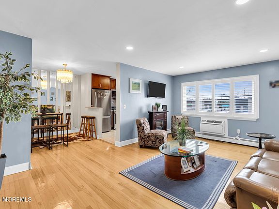 3rd image of 155 Wyckoff Road #B