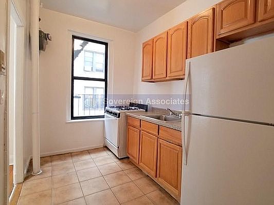 4th image of 138 Haven Ave #A1