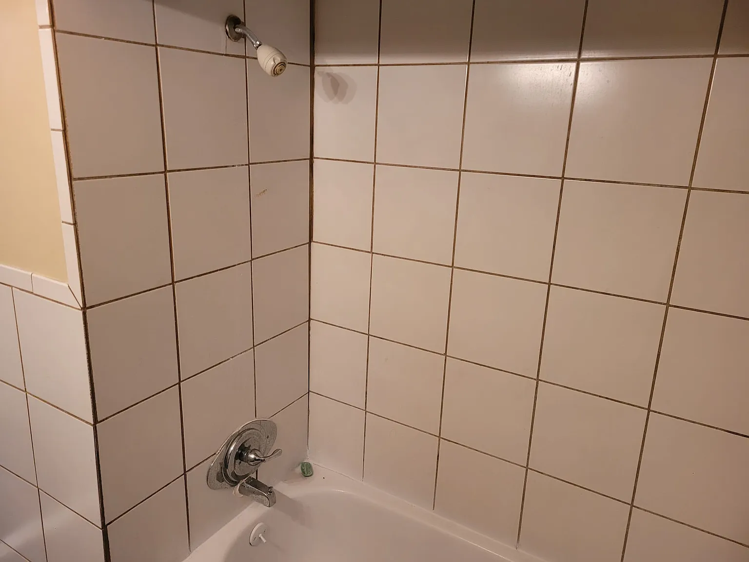 2 bed, 1400 sqft, $1,350 — Photo 2