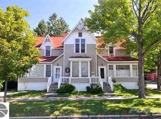 213 Franklin St, Traverse City, MI 49686