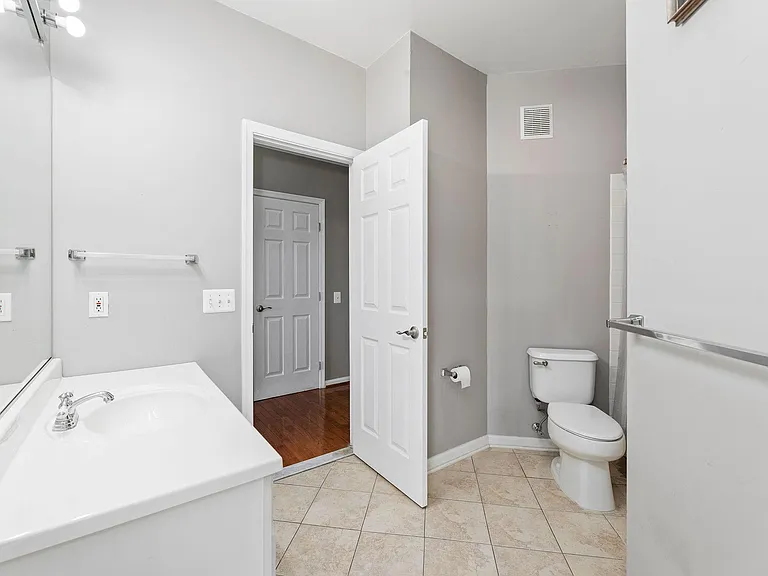 4363 Wilson Valley Dr #404 — Photo 26