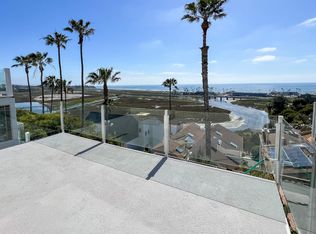 2568 Montgomery Ave, Cardiff, CA 92007